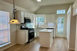 104 Benchmark St, Georgetown, TX 78626 - Photo 8