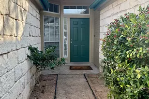 104 Benchmark St, Georgetown, TX 78626 - Photo 2
