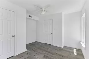 255 Foothill Rd, Bastrop, TX 78602 - Photo 16
