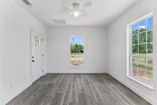 255 Foothill Rd, Bastrop, TX 78602 - Photo 10