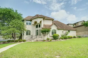 18 Glenway Dr, The Hills, TX 78738 - Photo 1
