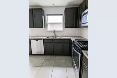 135 Frasier Drive, San Marcos, TX 78666 - Photo 8