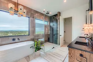 1733 Nightlife Cv, Spicewood, TX 78669 - Photo 16