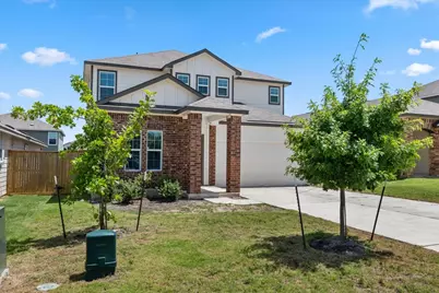 448 Perfect World Loop, Jarrell, TX 76537 - Photo 2