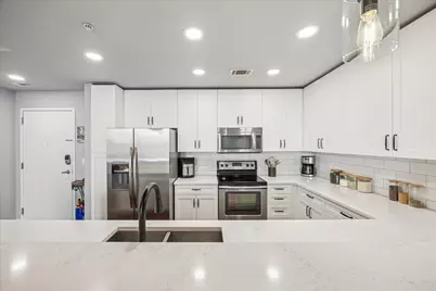 360 Nueces Street #4009, Austin, TX 78701 - Photo 12