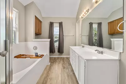 10512 Watchful Fox Drive, Austin, TX 78748 - Photo 4