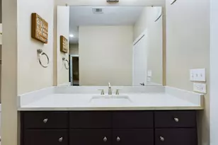 1900 Barton Springs Rd, Austin, TX 78704 - Photo 20