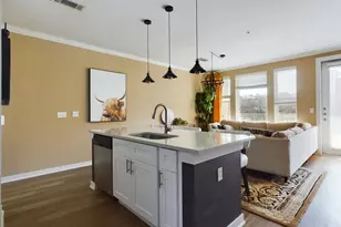 1900 Barton Springs Rd, Austin, TX 78704 - Photo 14