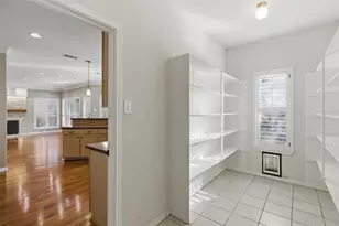 5813 Miramonte Dr, Austin, TX 78759 - Photo 14