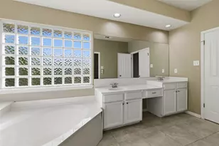 5813 Miramonte Dr, Austin, TX 78759 - Photo 30