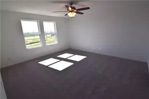 6705 Routenburn St, Austin, TX 78754 - Photo 10