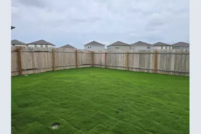 509 McFadin Way, Taylor, TX 76574 - Photo 22