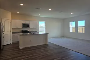 509 McFadin Wy, Taylor, TX 76574 - Photo 16
