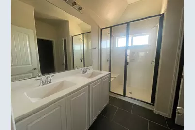18345 Tallgrass Prairie Drive, Pflugerville, TX 78660 - Photo 12