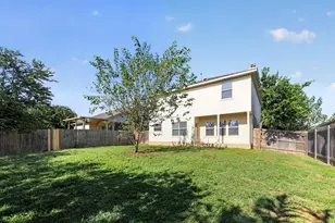 256 Poplarwood Dr, Kyle, TX 78640 - Photo 16