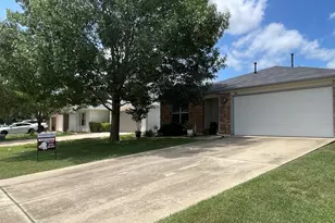 280 Spruce Dr, Kyle, TX 78640 - Photo 4