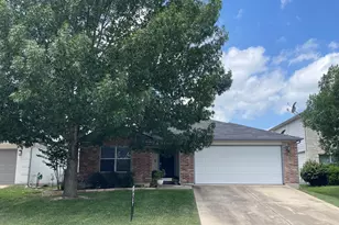 280 Spruce Dr, Kyle, TX 78640 - Photo 1