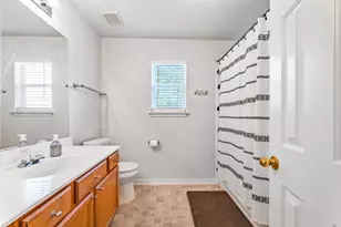 2114 Hidden Meadow St, New Braunfels, TX 78130 - Photo 16