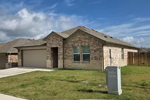 104 Pronghorn Cir, San Marcos, TX 78666 - Photo 1