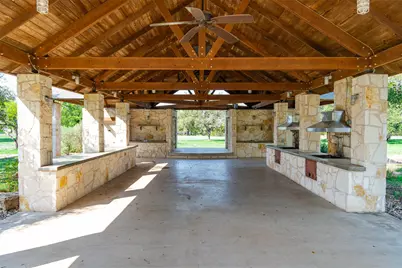 300 Bedford Drive, Spicewood, TX 78669 - Photo 38