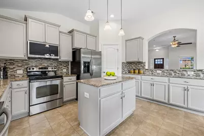 1100 Kingston Lacy Boulevard, Pflugerville, TX 78660 - Photo 8