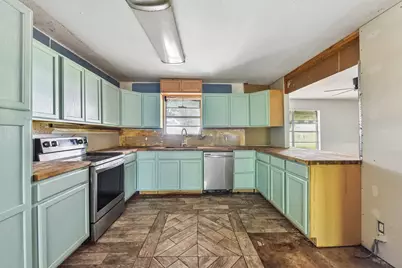1111 Silent Valley Road, Lockhart, TX 78644 - Photo 6