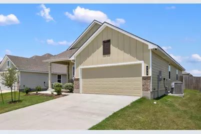 133 Walk Way Drive, Jarrell, TX 76537 - Photo 4