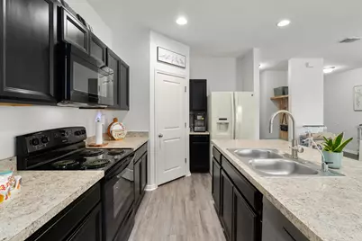 420 Seneca Loop, Kyle, TX 78640 - Photo 10