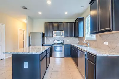 141 Marcheeta Way, Leander, TX 78641 - Photo 4