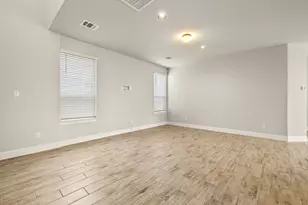 232 Stone Cyn Dr, Georgetown, TX 78628 - Photo 8