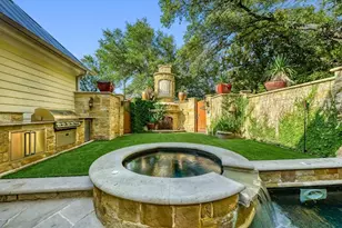 2390 W 8th St, Austin, TX 78703 - Photo 26