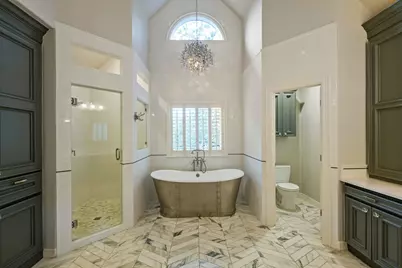 2390 W 8th Street, Austin, TX 78703 - Photo 20