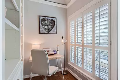 2390 W 8th Street, Austin, TX 78703 - Photo 22