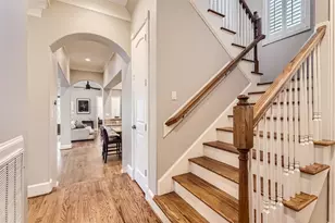 2390 W 8th St, Austin, TX 78703 - Photo 30