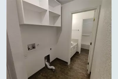 702 W 6th Street #B, Taylor, TX 76574 - Photo 8