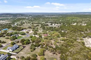 332 First Down Dash, Burnet, TX 78611 - Photo 6