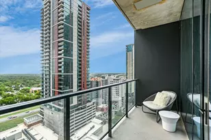 610 Davis St, Austin, TX 78701 - Photo 8