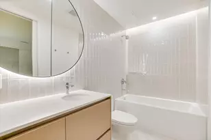 610 Davis St, Austin, TX 78701 - Photo 16