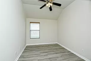 1907 Windberry Path, Round Rock, TX 78665 - Photo 18
