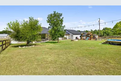 213 Beauchamp Road, Dripping Springs, TX 78620 - Photo 32