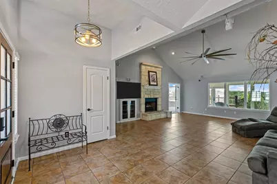 4096 Outpost Trace, Lago Vista, TX 78645 - Photo 4