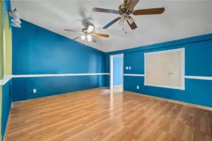 110 Belinda Ln, Kyle, TX 78640 - Photo 8