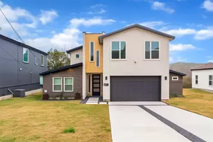 11119 Lakeside Dr, Jonestown, TX 78645 - Photo 2