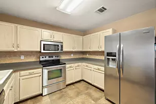 400 Debora Dr, Georgetown, TX 78628 - Photo 12