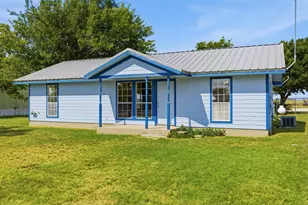 240 Park Meadow Dr, Jarrell, TX 76537 - Photo 2