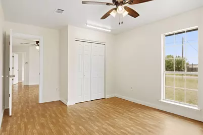 240 Park Meadow Drive, Jarrell, TX 76537 - Photo 16