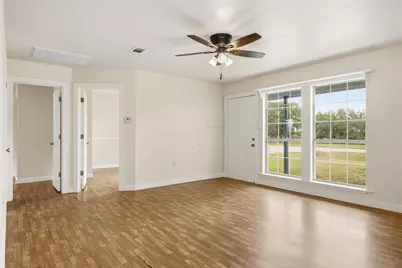 240 Park Meadow Drive, Jarrell, TX 76537 - Photo 10