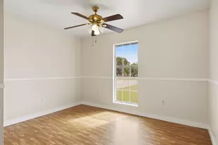 240 Park Meadow Dr, Jarrell, TX 76537 - Photo 8