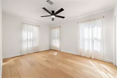 8102 Burrell Drive, Austin, TX 78757 - Photo 18