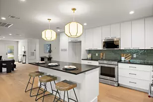 8102 Burrell Dr, Austin, TX 78757 - Photo 8